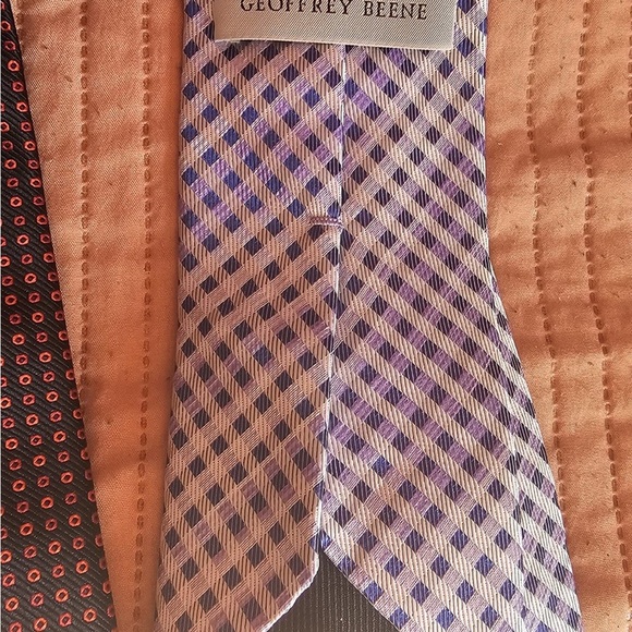 Elegant Men's Tie Set - Black, Brown, and Gray - Picture 3 of 10